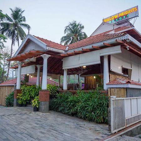 Willow Heights Athirappilly Ngoại thất bức ảnh