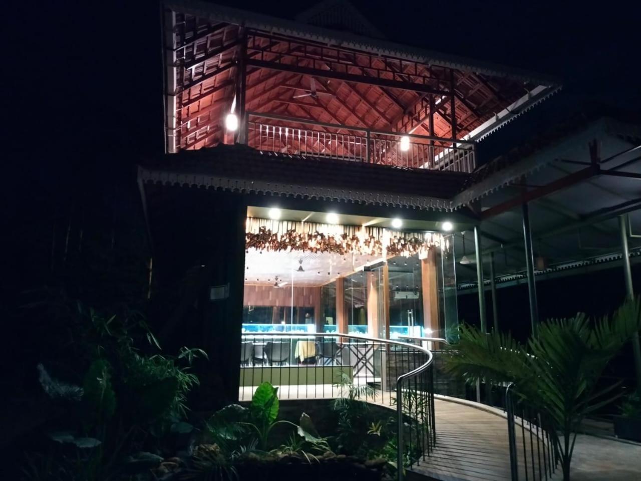 Willow Heights Athirappilly Ngoại thất bức ảnh