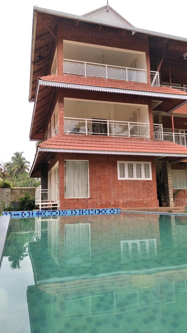 Willow Heights Athirappilly Ngoại thất bức ảnh