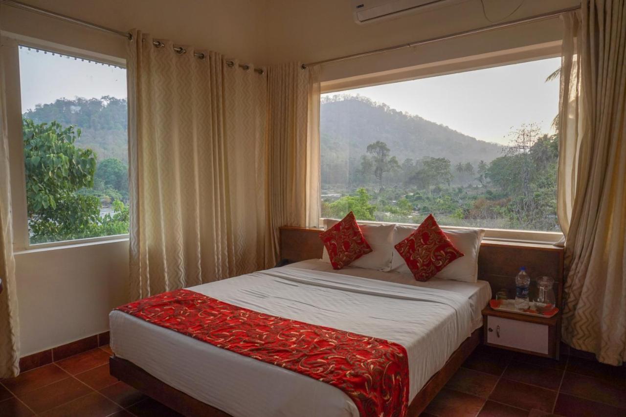 Willow Heights Athirappilly Ngoại thất bức ảnh