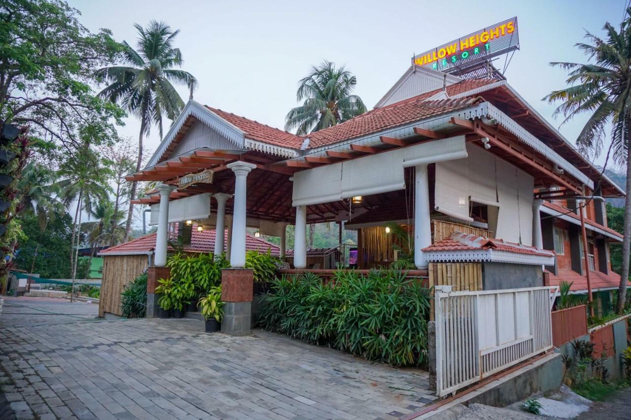 Willow Heights Athirappilly Ngoại thất bức ảnh